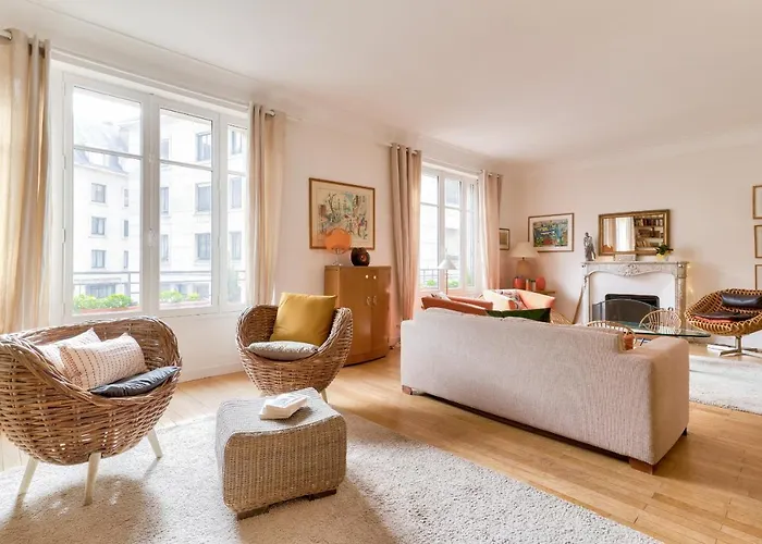 Appartement De Charme En Centre-Ville Pour 6 Pers.